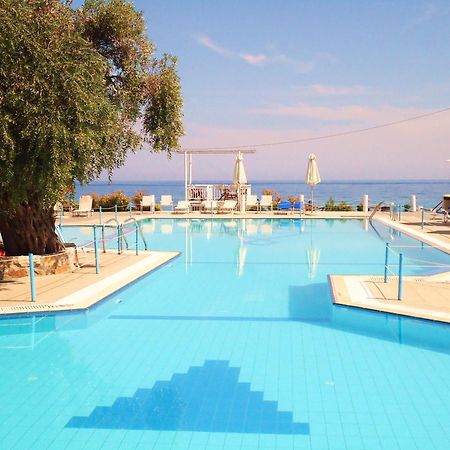 Maranton Beach Hotel Koinira Exterior photo