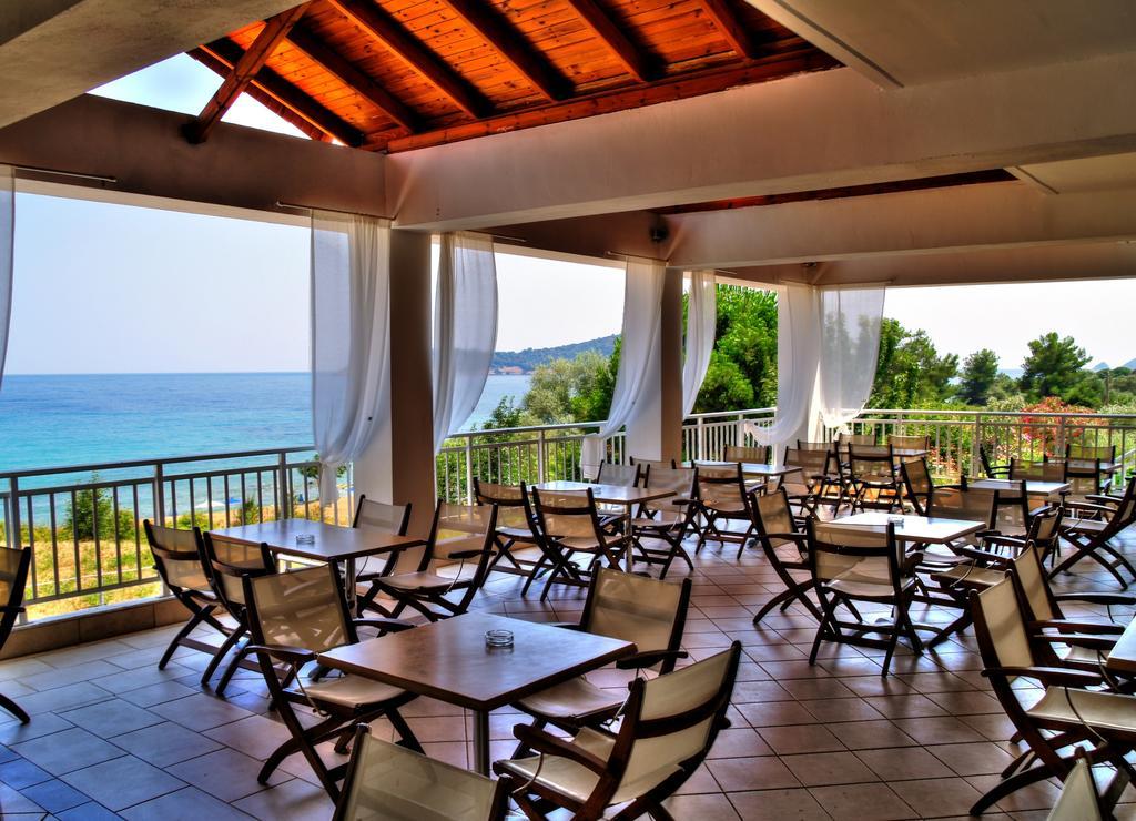 Maranton Beach Hotel Koinira Exterior photo