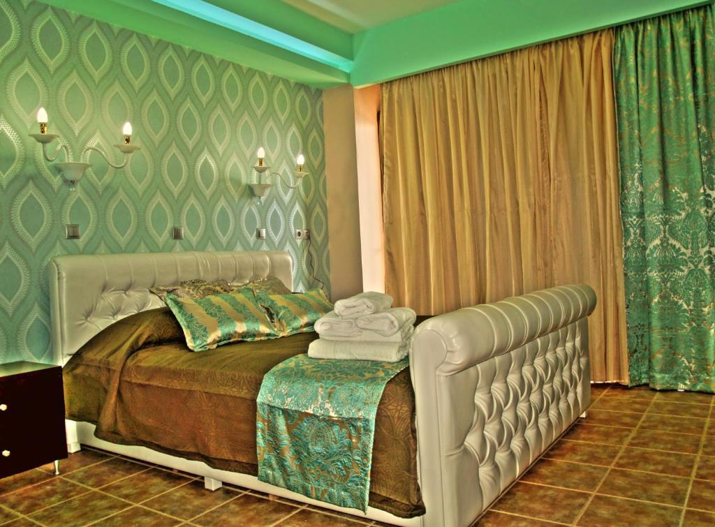 Maranton Beach Hotel Koinira Room photo